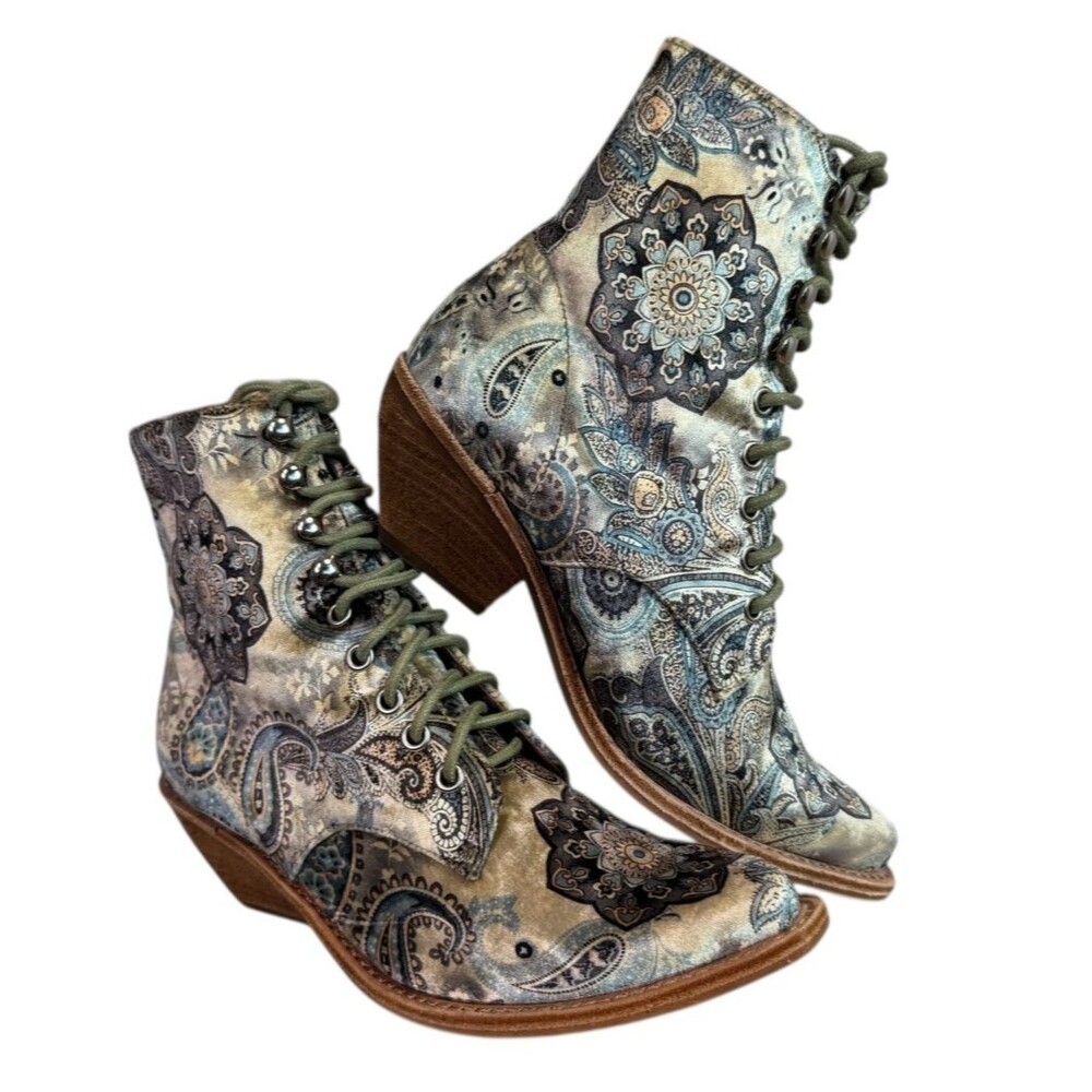 Jeffrey Campbell x Free People Elmcroft Ankle Boots Lace Up $200 Size 6.5